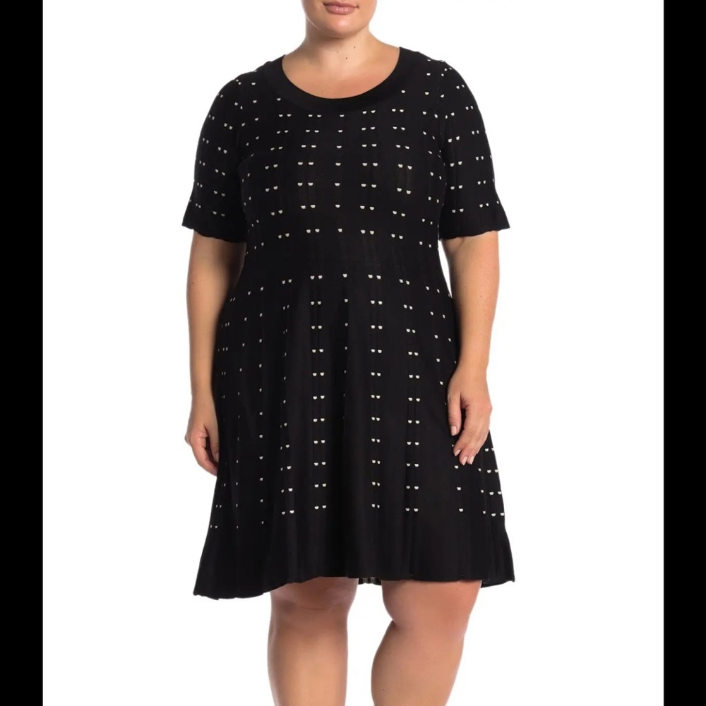🐠 Nina Leonard Black and White Midi Dress